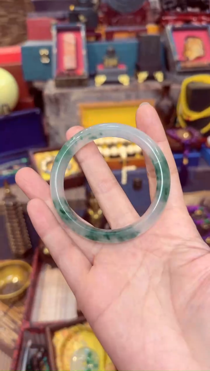 【闪购商品】翡翠手镯未镶嵌