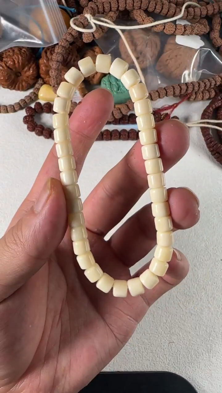 吊坠金刚菩提64号