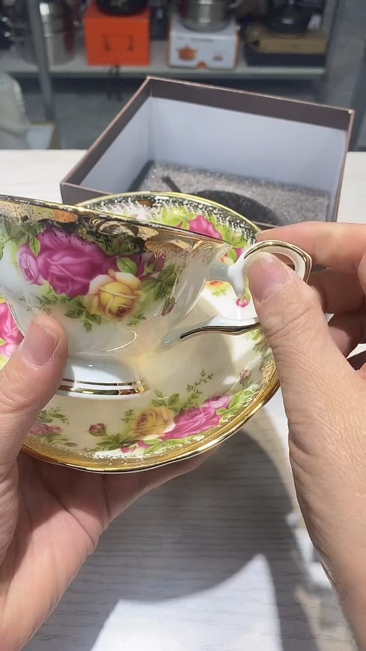 瓷片生活的本意就是开心@@1