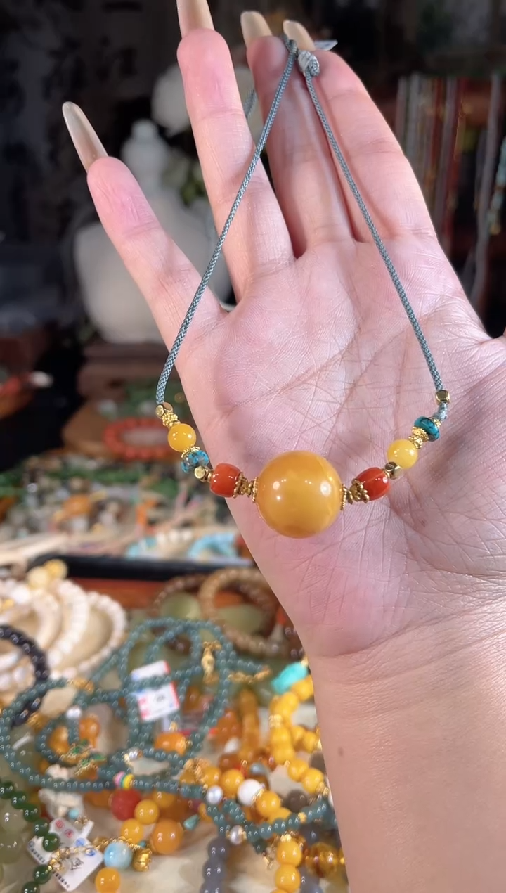 【闪购商品】蜜蜡项链未镶嵌多样性发货其一