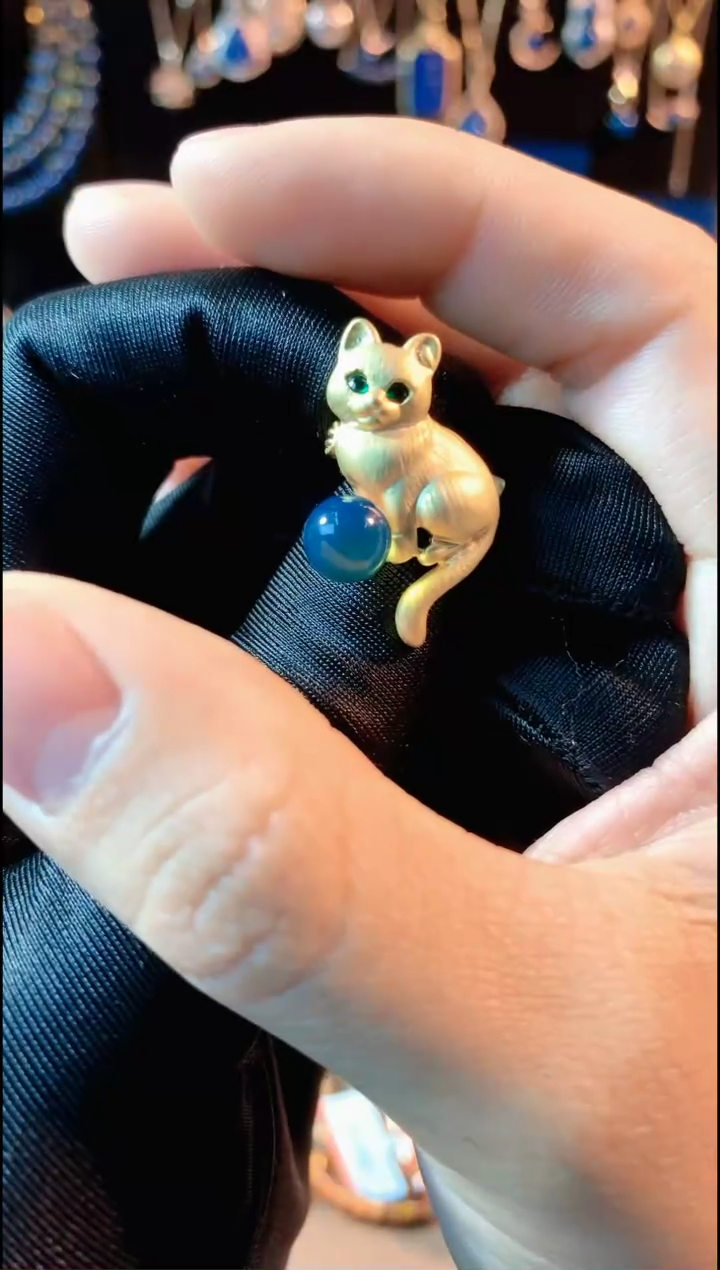 【闪购商品】琥珀珠宝奇石未镶嵌7MM小猫款蓝珀胸针