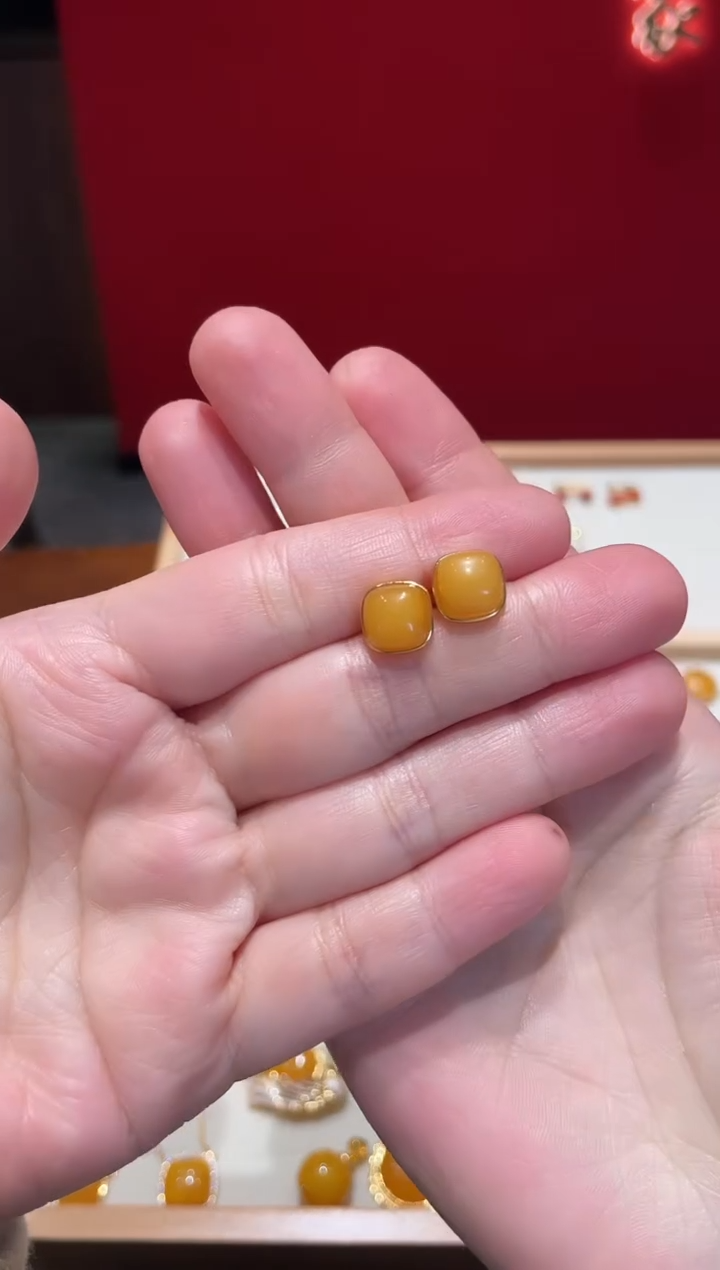 蜜蜡银S925镀金镶嵌耳饰耳钉