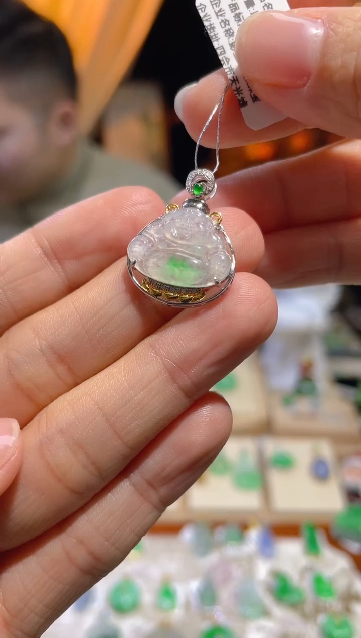 【闪购商品】翡翠颈饰18K金镶嵌假一赔三