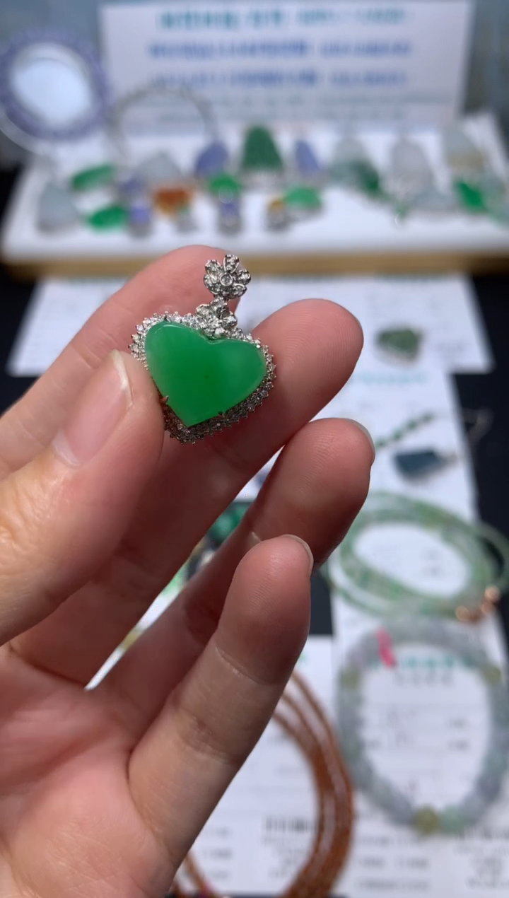 【闪购商品】定制翡翠18K金镶嵌模式推广期24小时鉴赏期