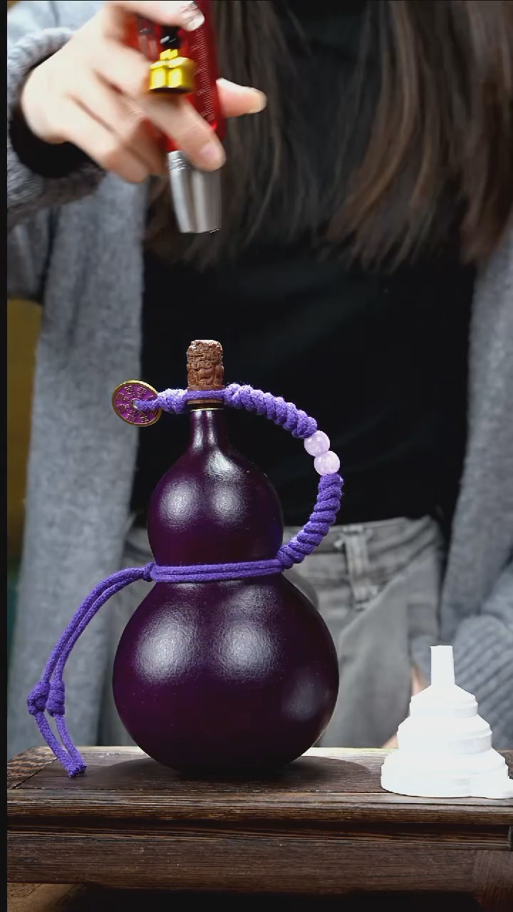 YC097精品藏绳款天然酒葫芦（一物一拍）
