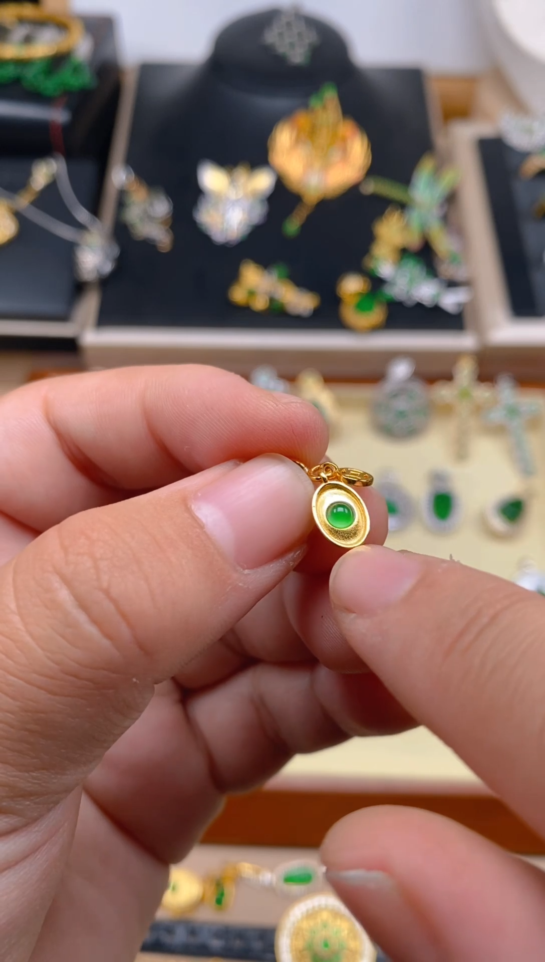 【闪购商品】翡翠颈饰银S925镶嵌元宝