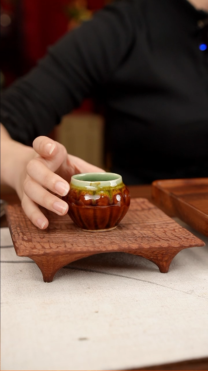 【闪购商品】摆件小师妹-钧瓷-信任