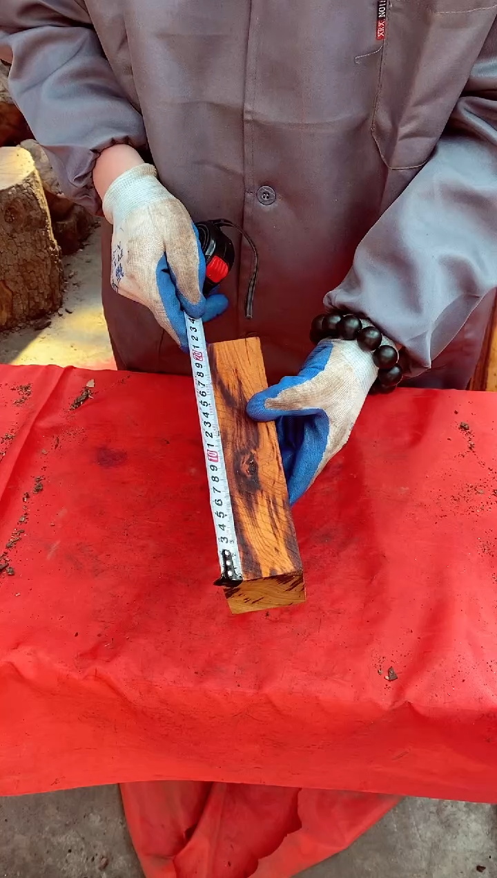 【闪购商品】木【37】号原木段，尺寸随行