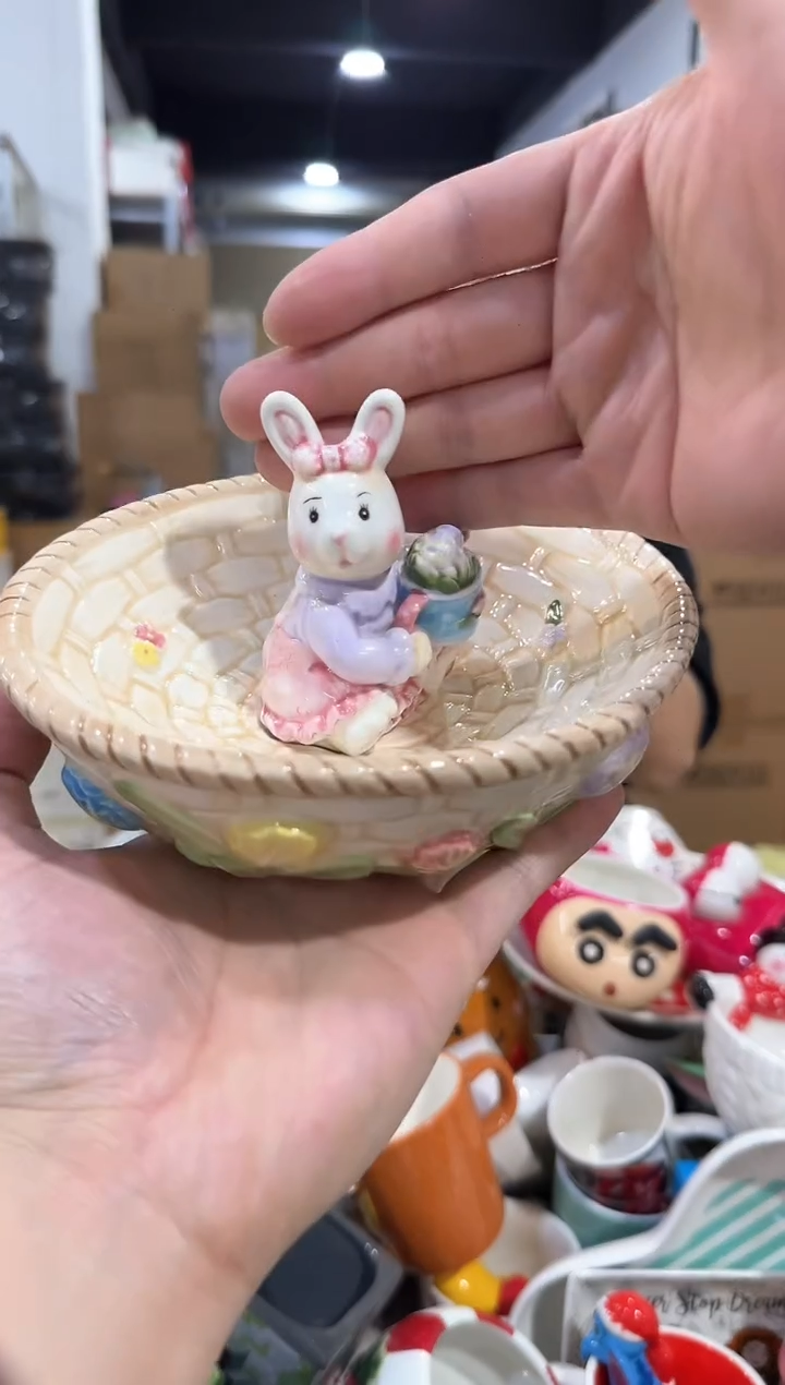瓷片粉色原盒兔子糖果碗