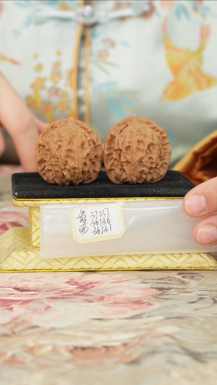 【闪购商品】文玩核桃把件非嫁接北京有修