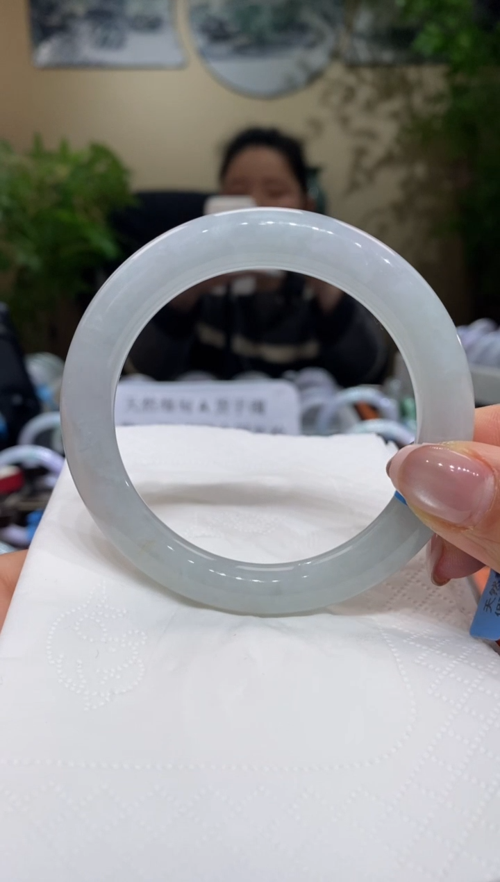 【闪购商品】翡翠手镯未镶嵌翡翠