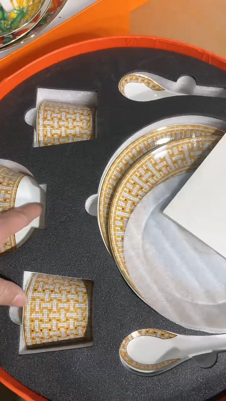 【闪购商品】瓷片11111111111111111