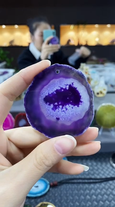 未镶嵌颈饰玛瑙/玉髓太**?玛瑙