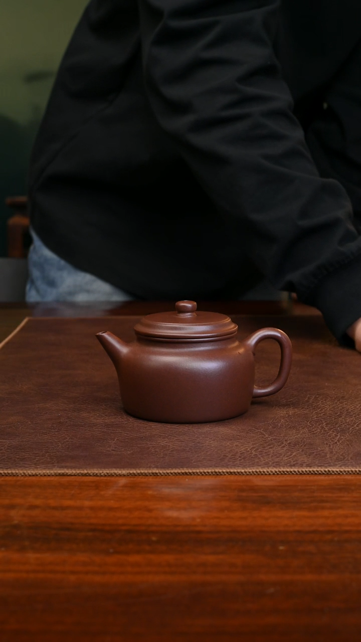 【闪购商品】紫砂茶壶老紫泥德钟180cc