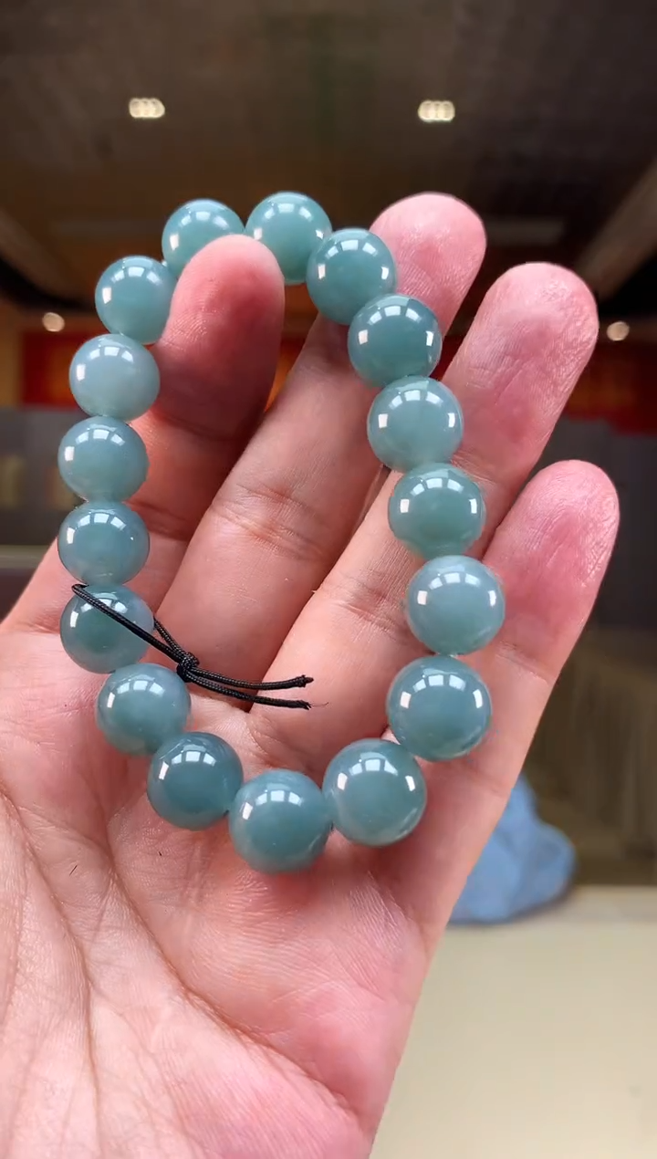 【闪购商品】翡翠手串未镶嵌        *631