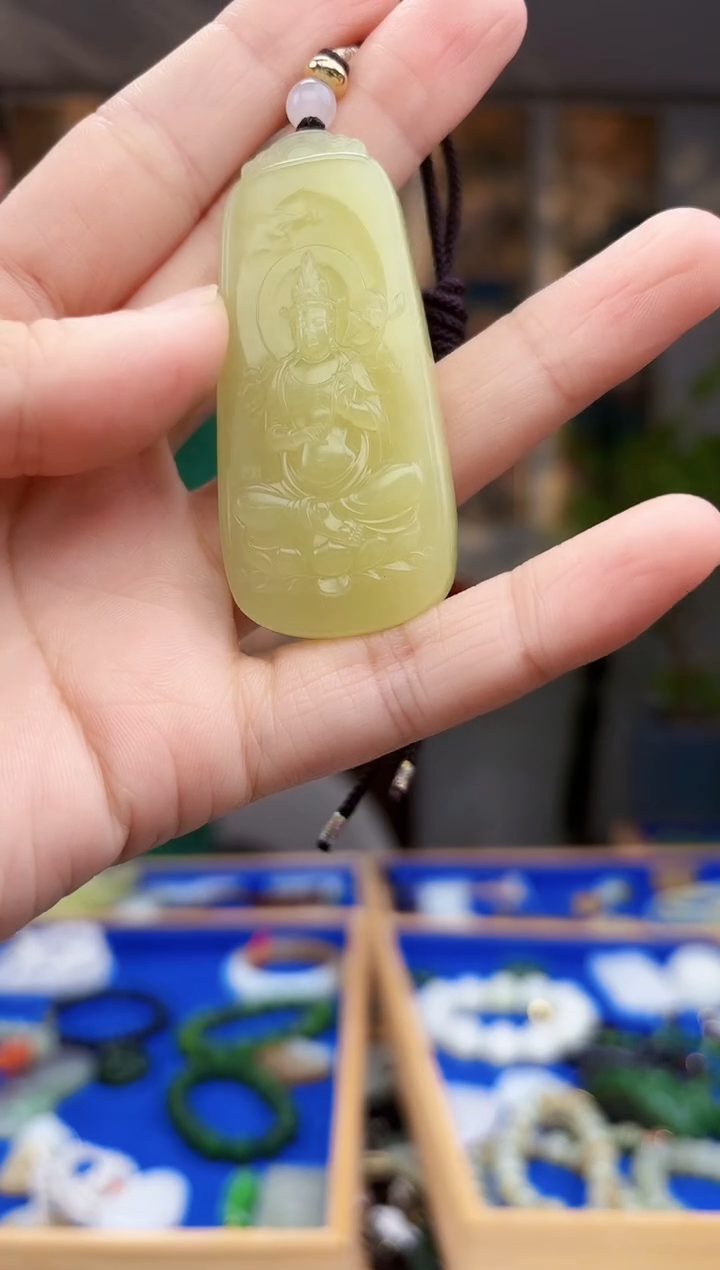 未镶嵌和田玉挂件~**~拍一发一