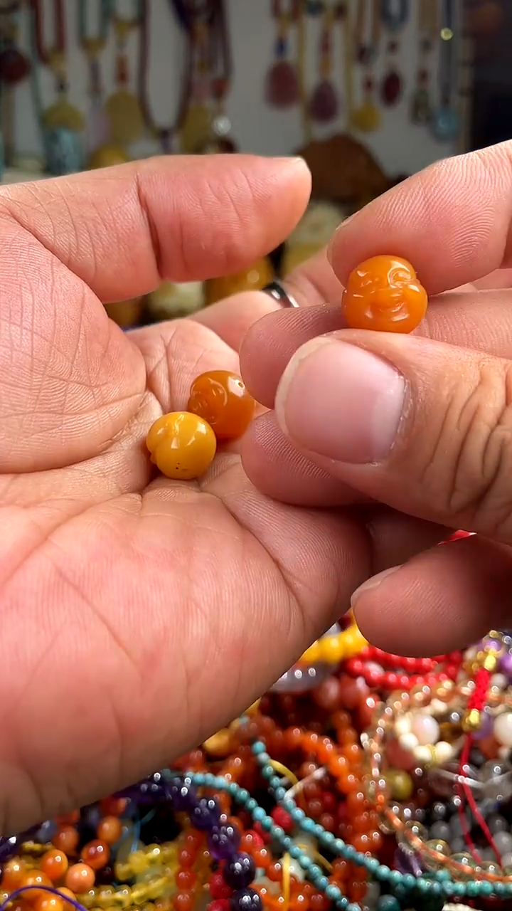 【闪购商品】石英质玉（缅黄）未镶嵌.卡14(多样性发货只发一件)