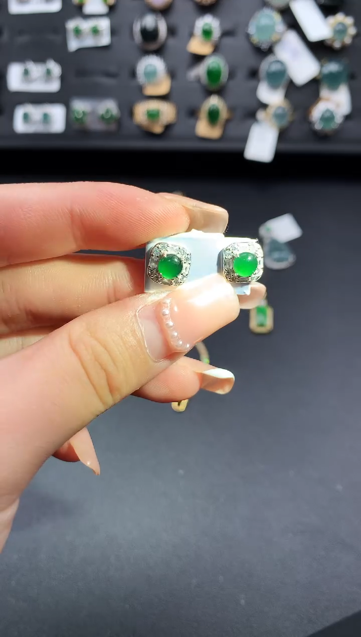 【闪购商品】翡翠戒指银S925镶嵌52141