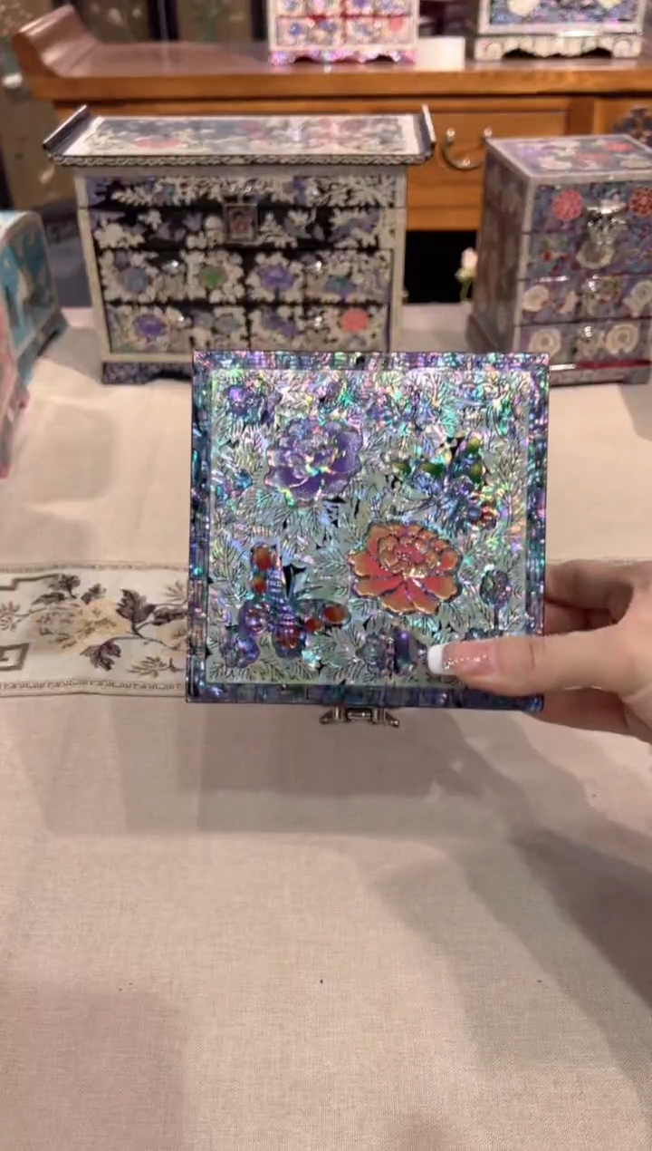 【闪购商品】样品黑底蓝边.弘贝雅螺钿漆器