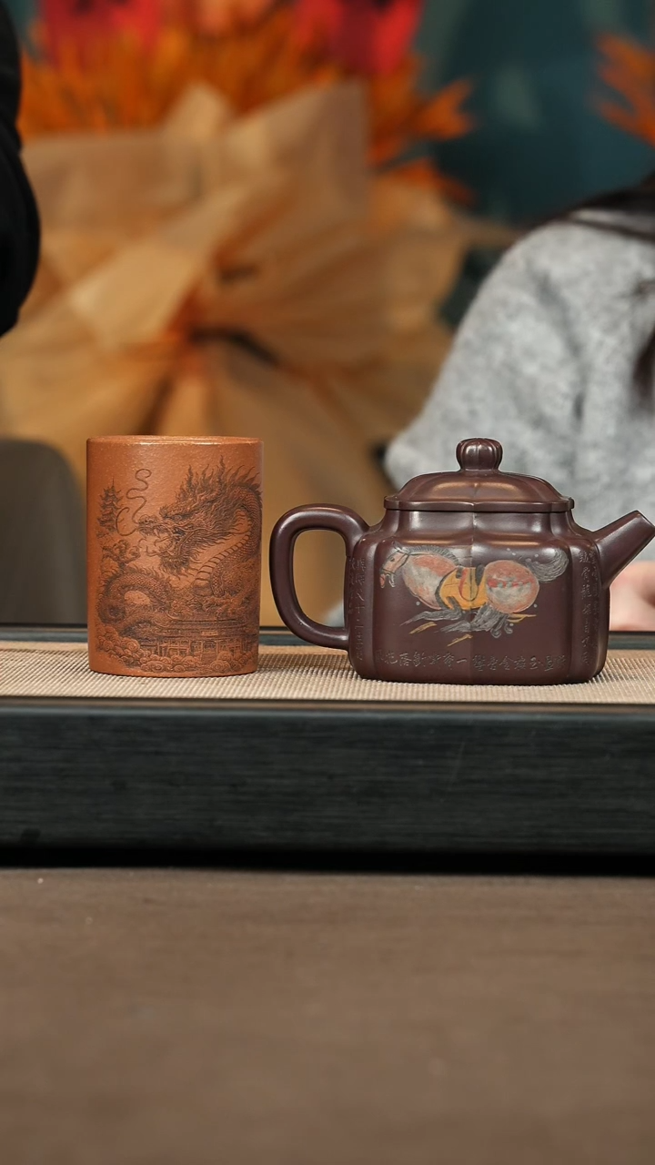【闪购商品】紫砂茶壶【P016】筋纹德钟320c