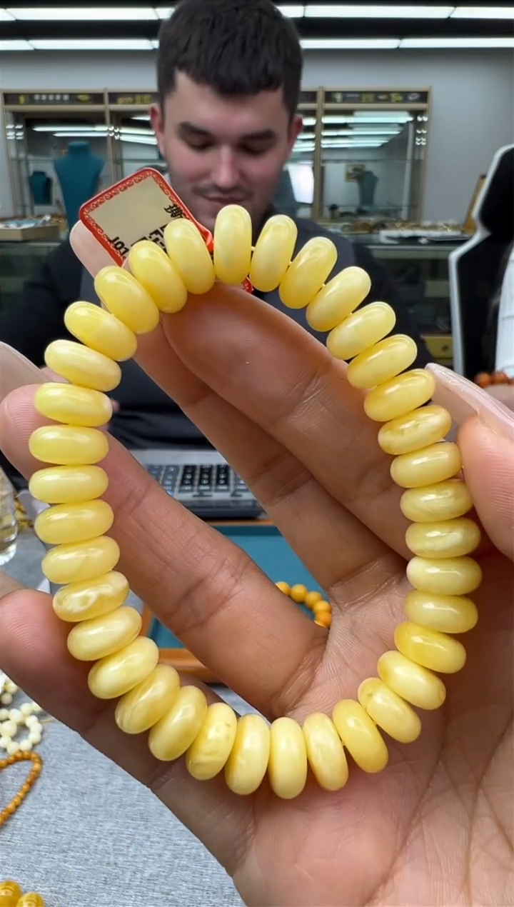 【闪购商品】琥珀手链未镶嵌115秒拍号