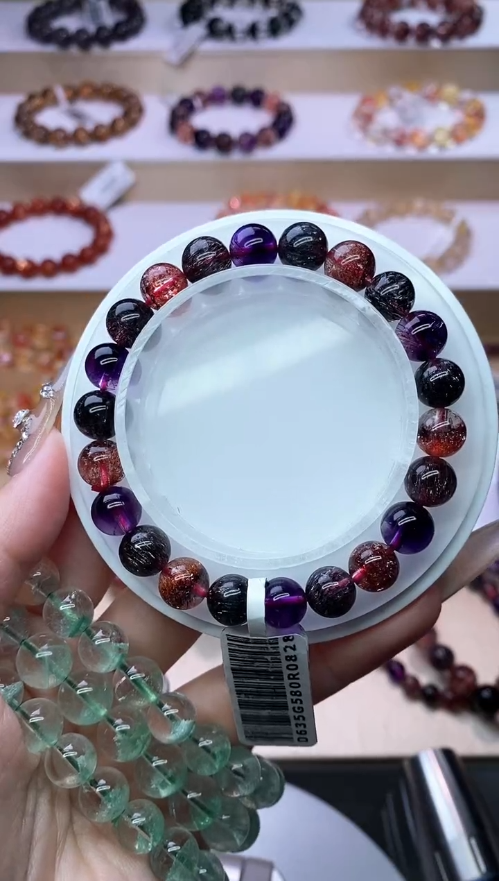 【闪购商品】水晶手链未镶嵌黑加仑超七单圈8m+