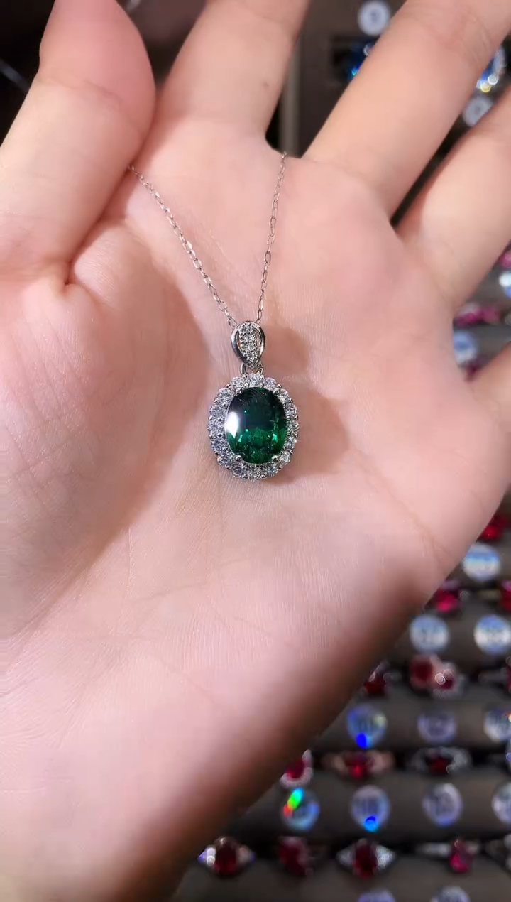 吊坠(赠链)银S925镶嵌碧玺810银