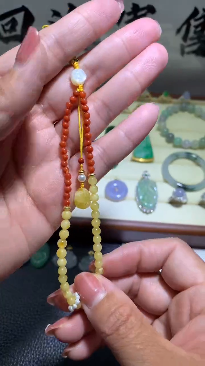 【闪购商品】琥珀颈饰未镶嵌蜜腊 