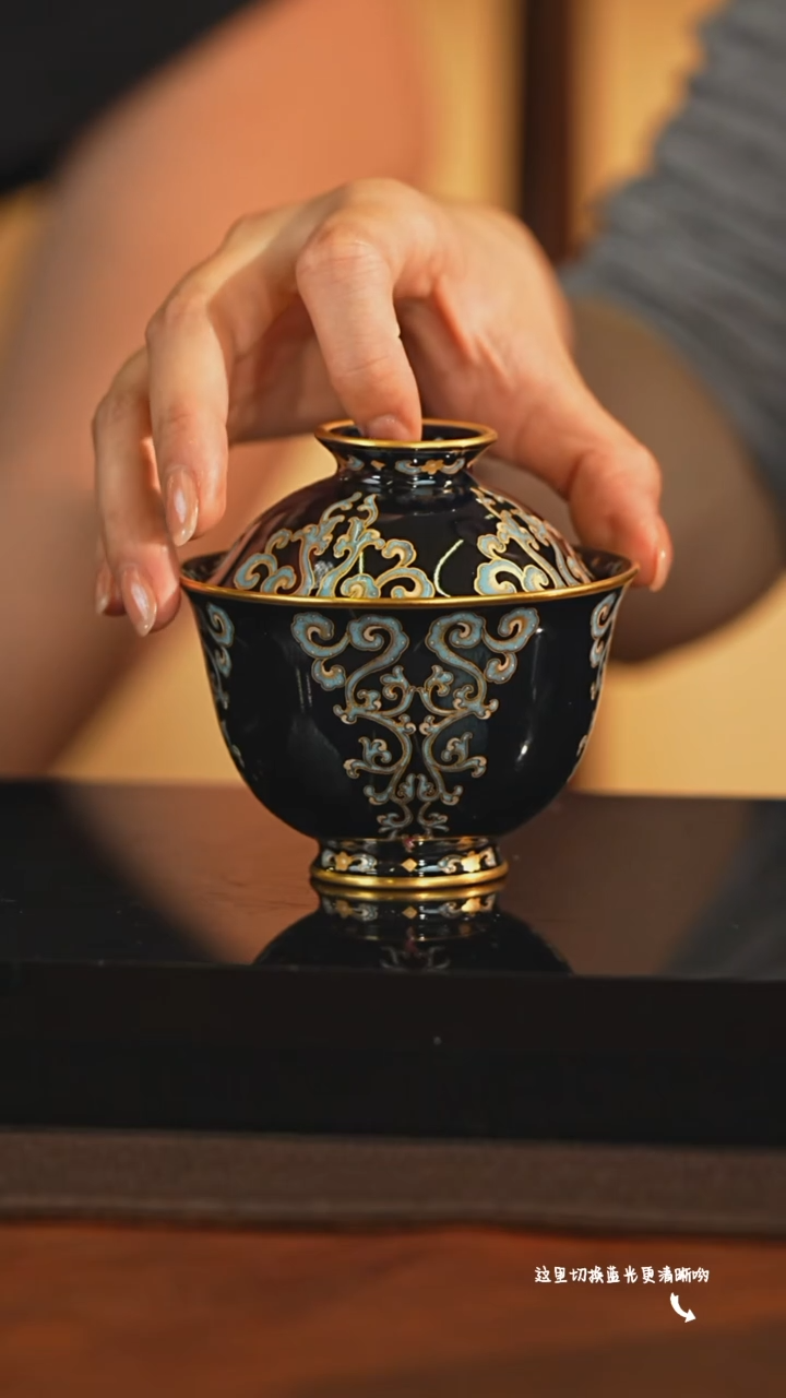 粉彩名窑顶流，瓷界标杆—溢珍堂