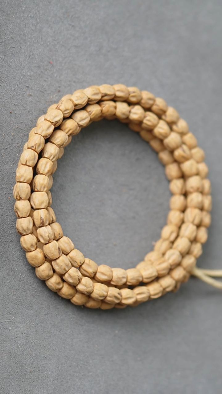 【闪购商品】柏香籽/百香籽吊坠赤血灵霄