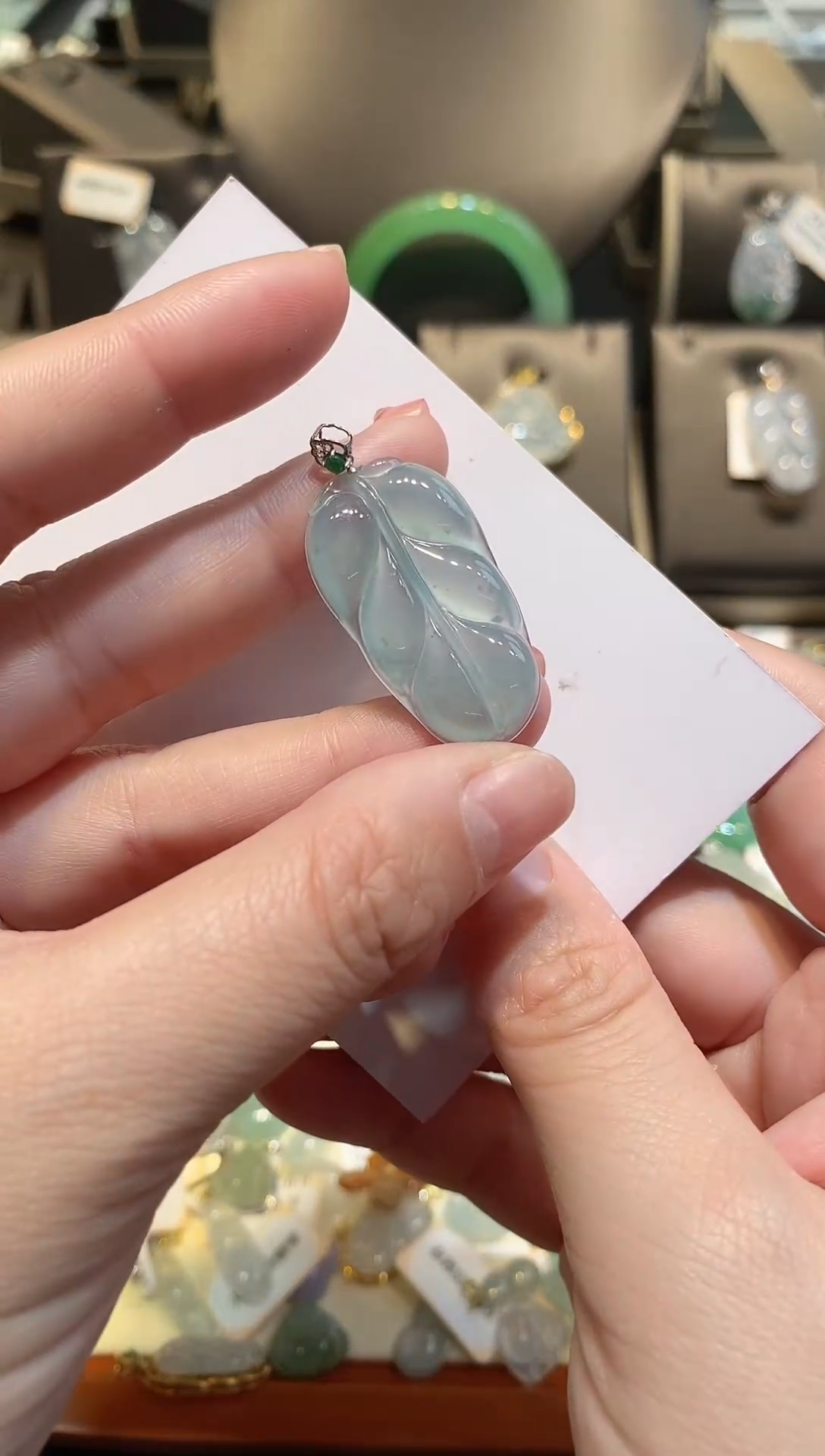 【闪购商品】翡翠颈饰18K金镶嵌天然A货翡翠一件