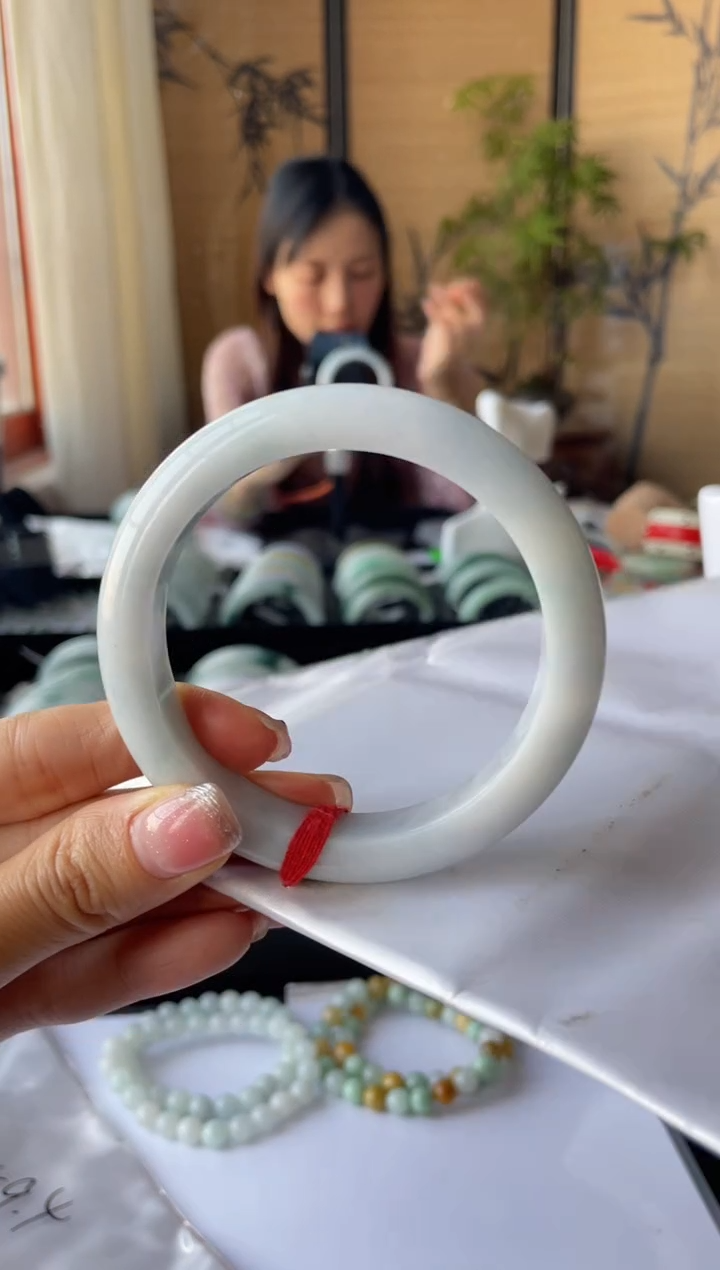 【闪购商品】翡翠手镯未镶嵌L圈口57+编号6