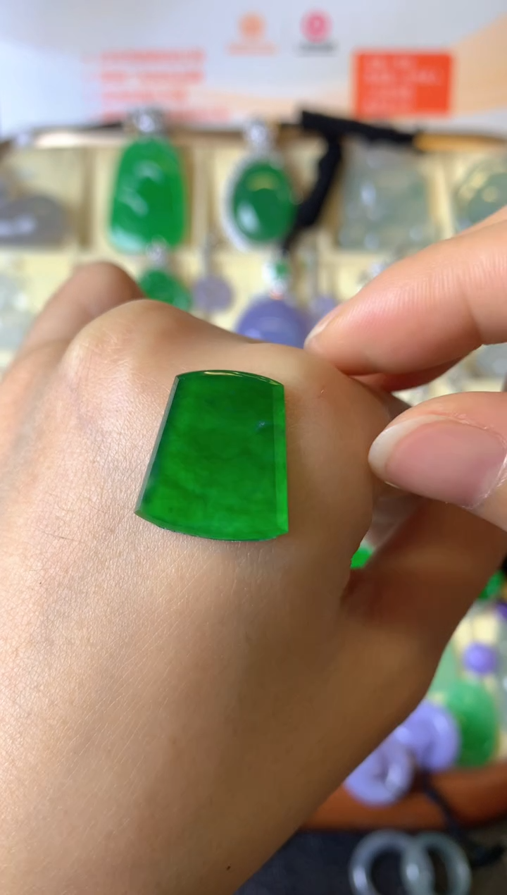 【闪购商品】定制翡翠未镶嵌1裸玉（客户意向镶嵌）