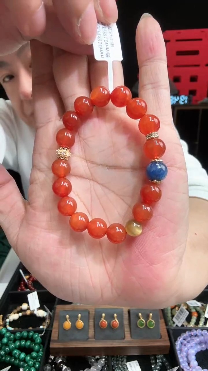 【闪购商品】玛瑙/玉髓手串未镶嵌红玛瑙圆珠约10mm手串