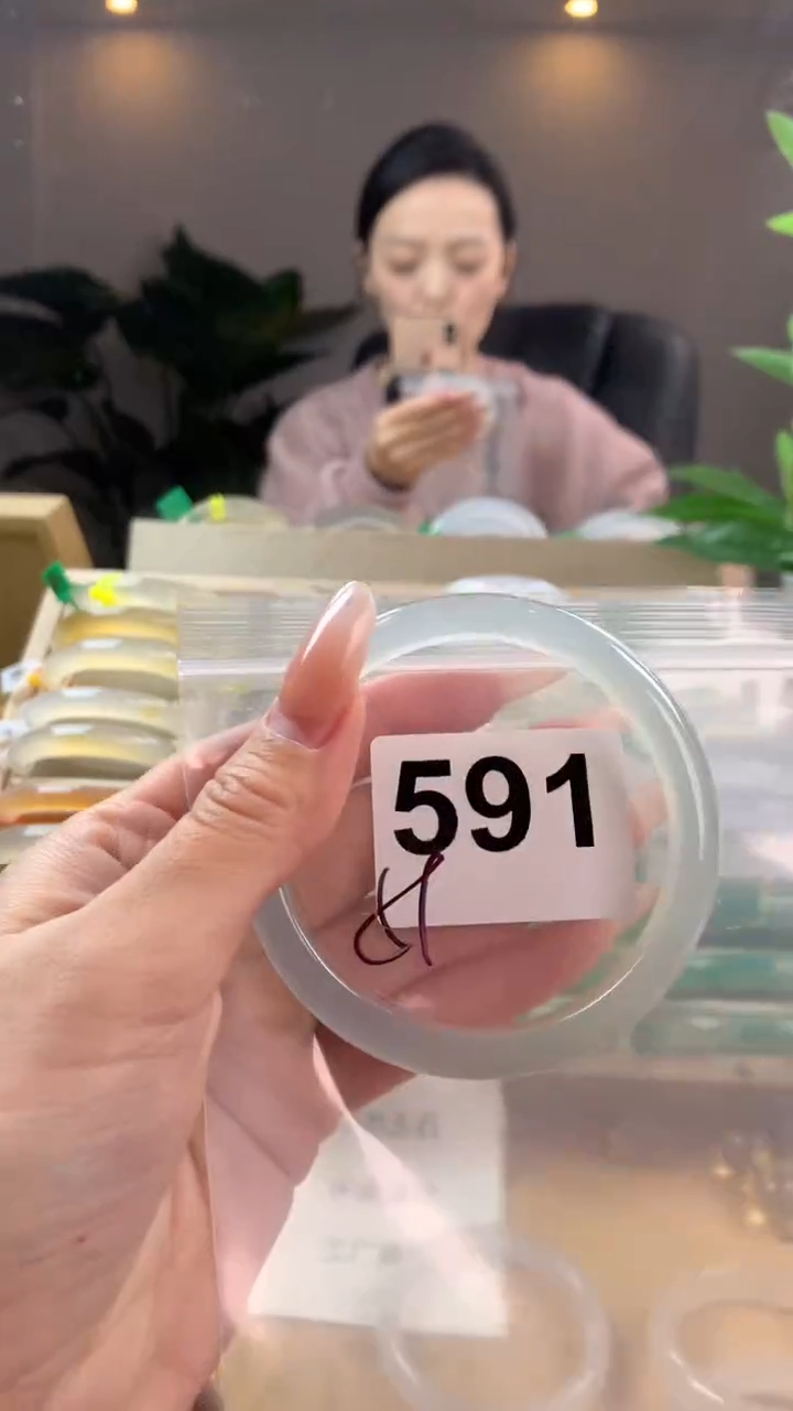 【闪购商品】玛瑙/玉髓手镯未镶嵌591