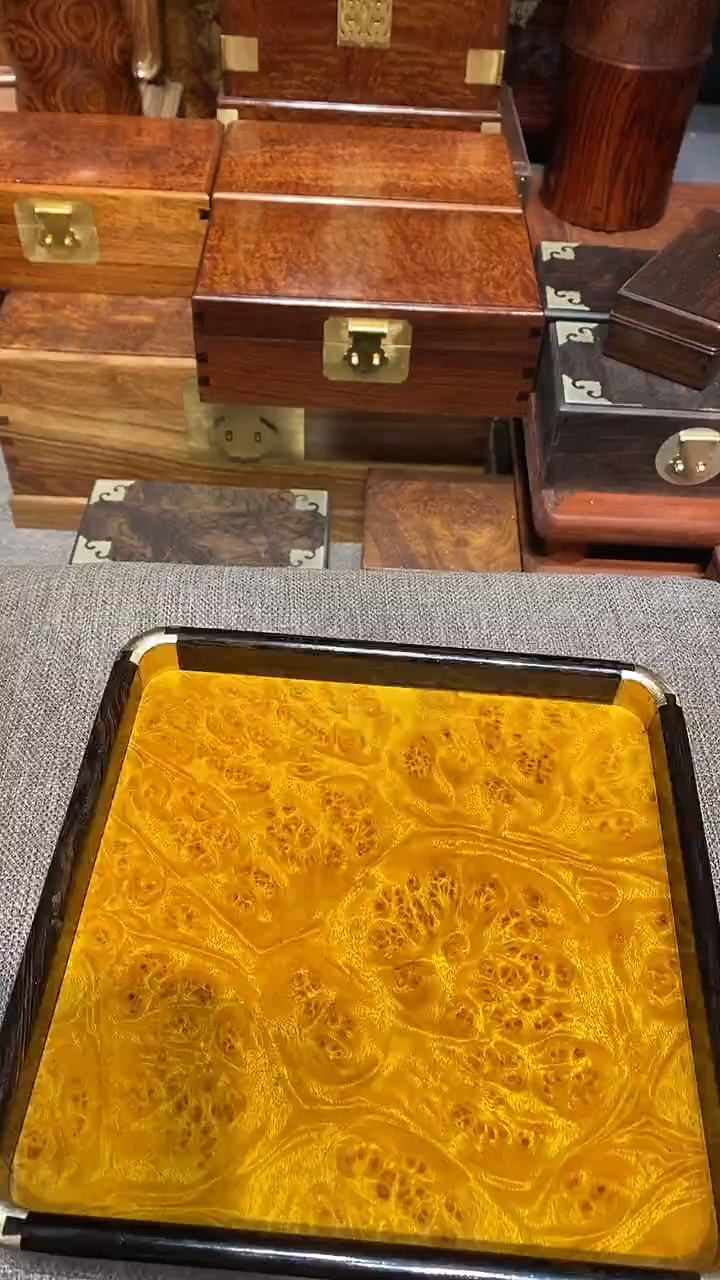 【闪购商品】香樟木木艺茶盘一个