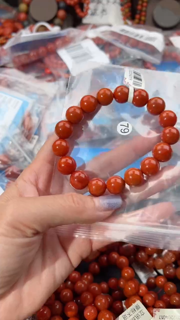 【闪购商品】南红玛瑙手串未镶嵌12+