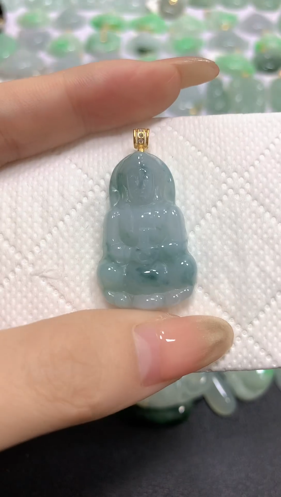 颈饰未镶嵌翡翠A货