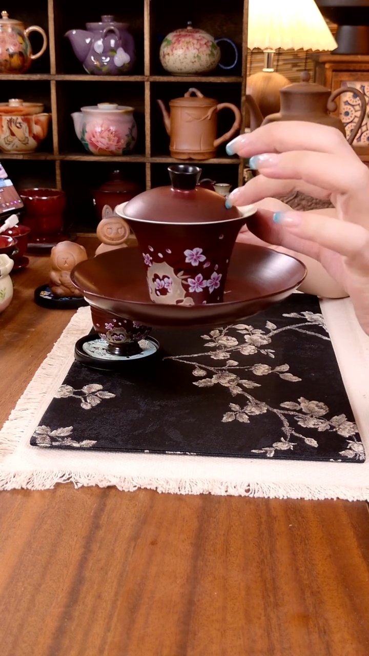 山楂红太湖石两件套