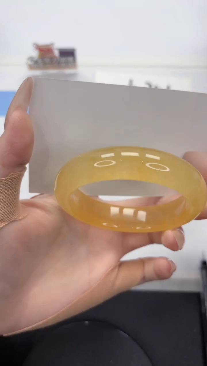 【闪购商品】石英质玉手镯未镶嵌A134-55.7