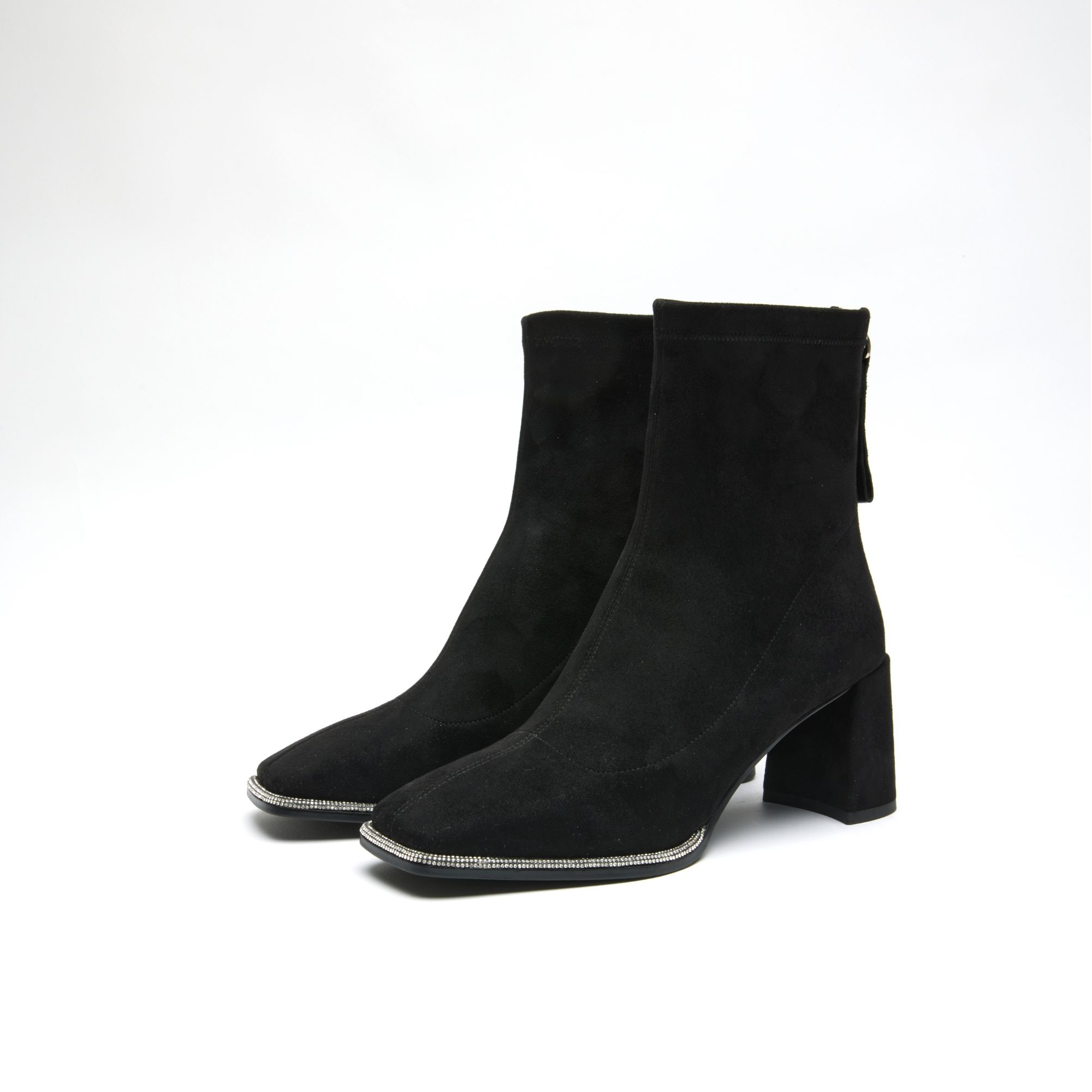 JANEHARLOW设计师时尚时装秀款百搭轻奢女靴J64BF81561