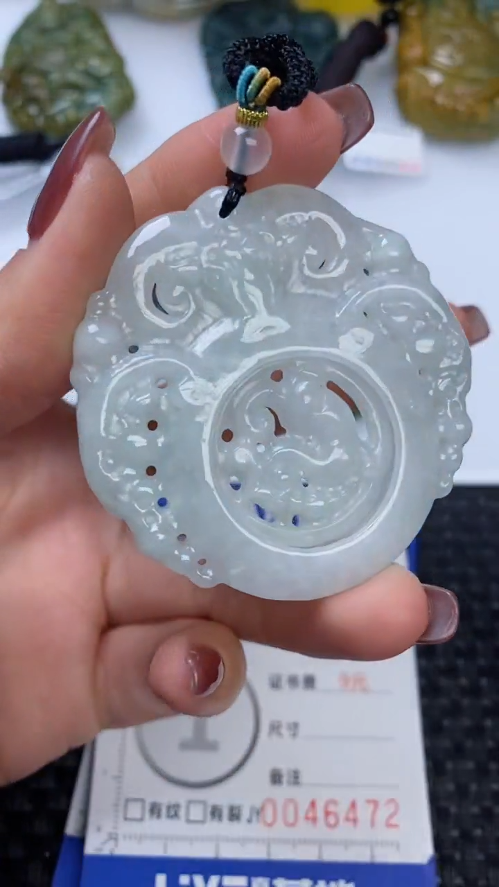 【闪购商品】翡翠颈饰未镶嵌1111111111111111
