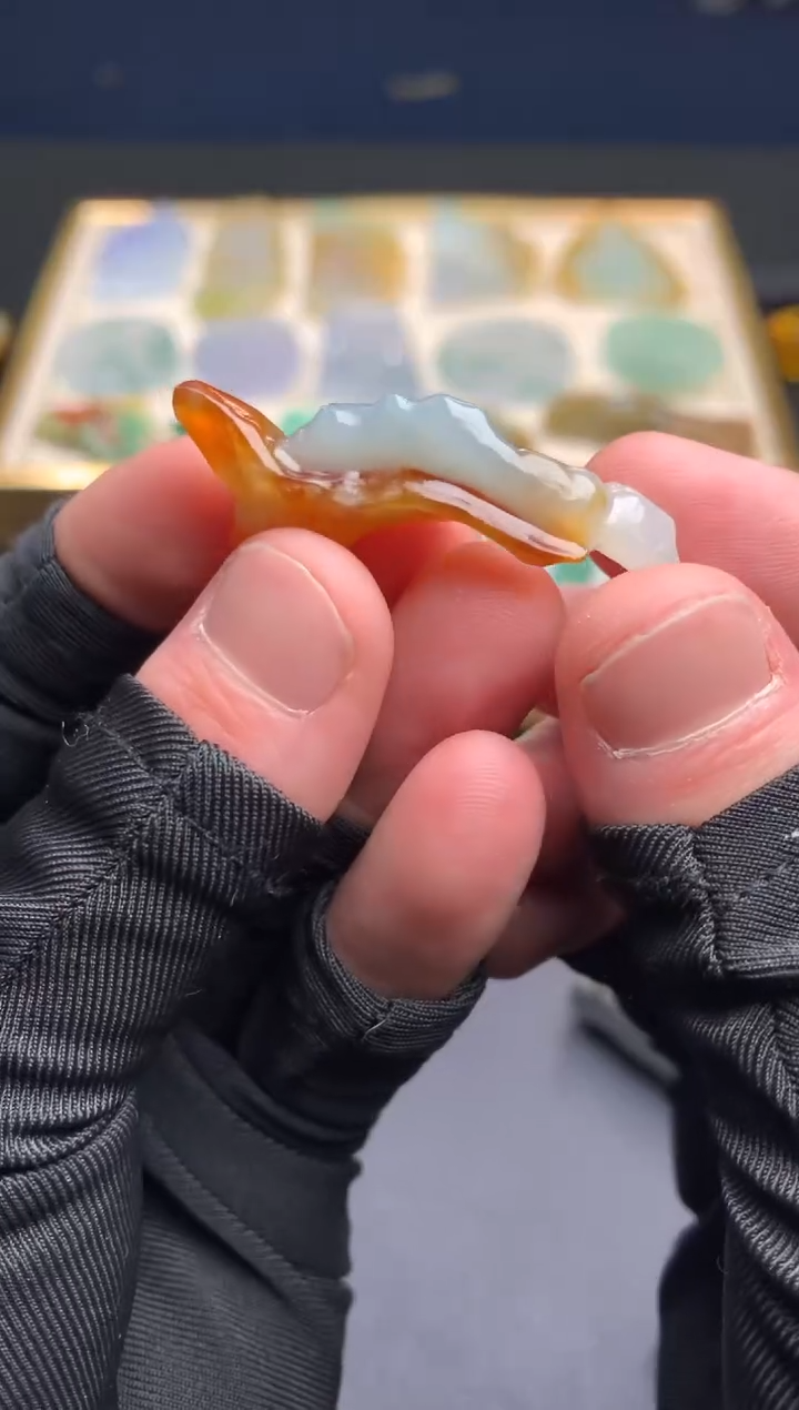 【闪购商品】定制翡翠未镶嵌             