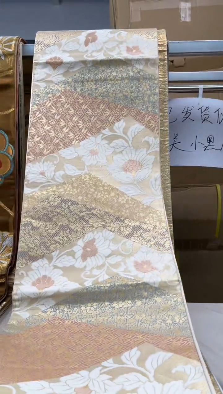 【闪购商品】织绣精选红红火火大吉大利