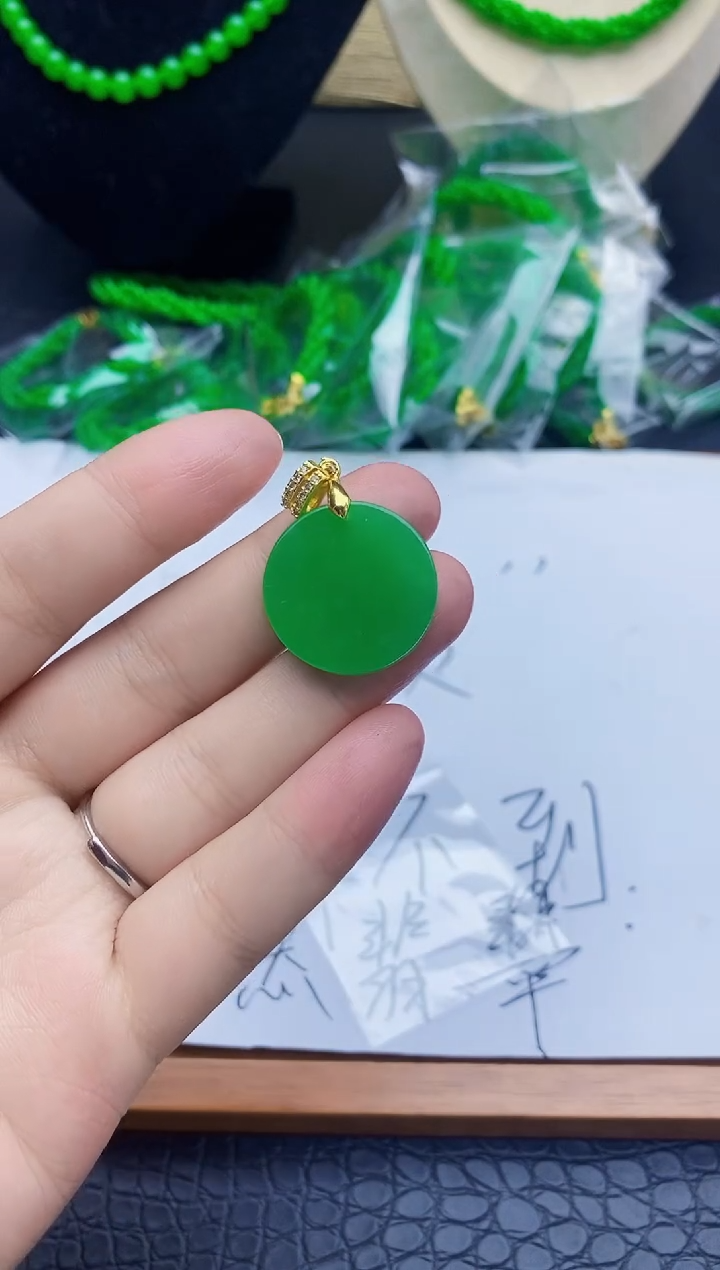 翡翠未镶嵌吊坠(不含链)高货无事牌吊坠