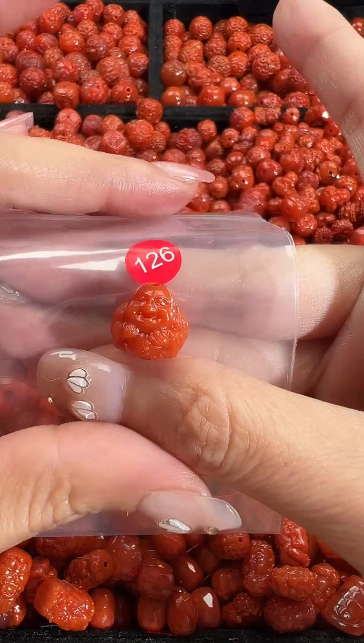 颈饰未镶嵌南红玛瑙1