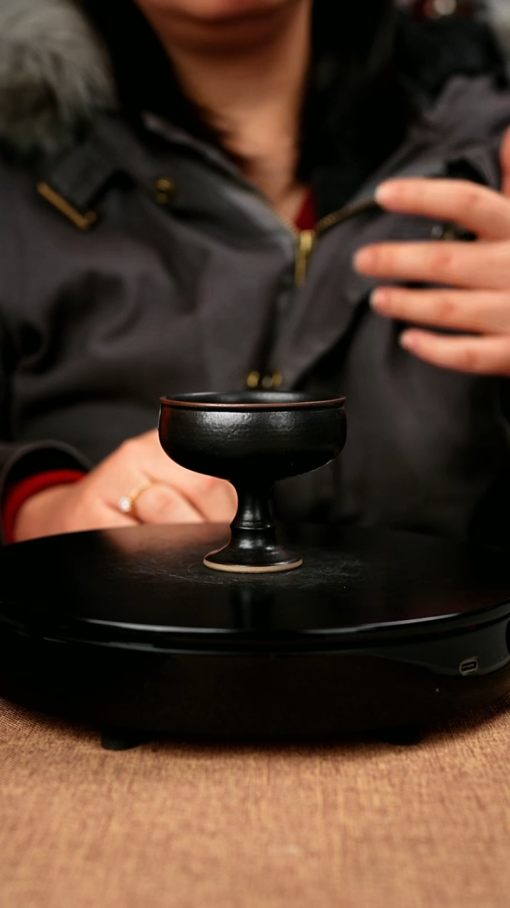 【闪购商品】25#一级品原矿钧瓷炉钧釉高足杯