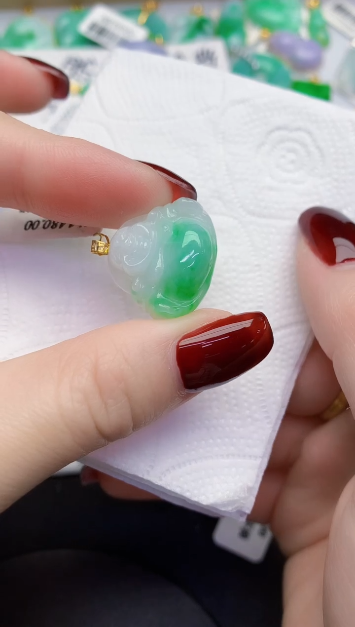 颈饰18K金镶嵌翡翠缅甸天然翡翠A货