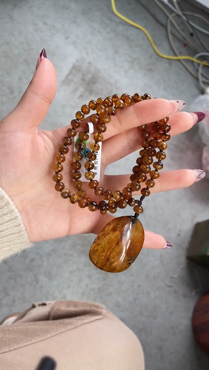 【闪购商品】琥珀裸石未镶嵌抚顺琥珀7+蜜蜡套链