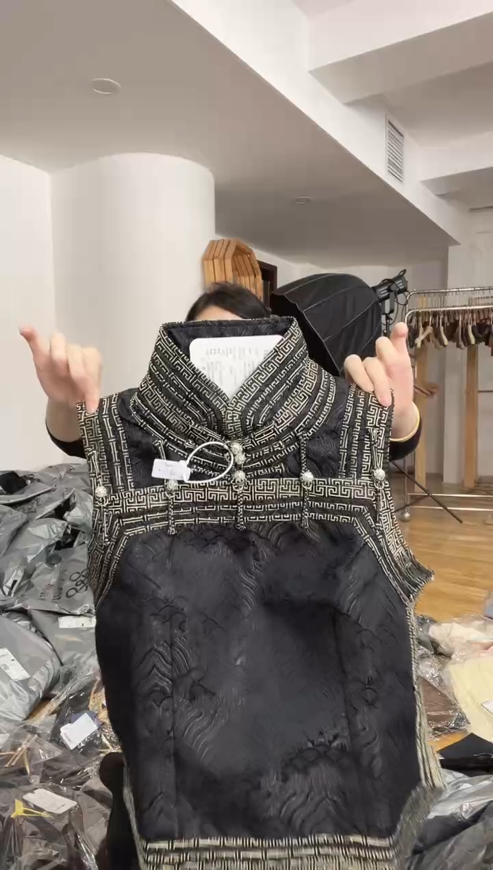 XL码      115-125斤   重工马甲